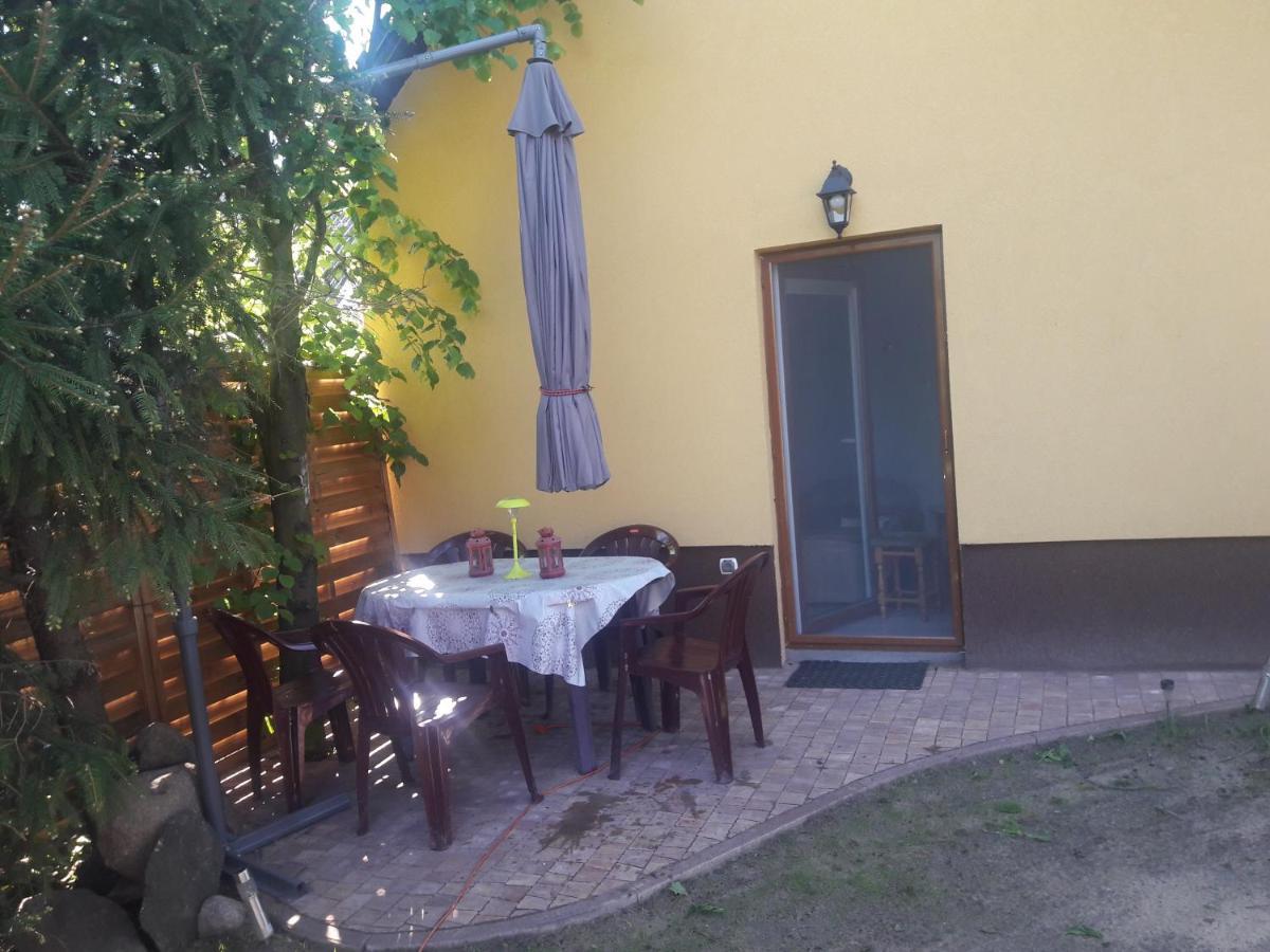 Dolistowka Apartamenty, Pole Namiotowe, Balia Z Jacuzzi, Ogrod Warzywny Dla Gosci, Plac Zabaw Dla Dzieci Goniadz Ngoại thất bức ảnh
