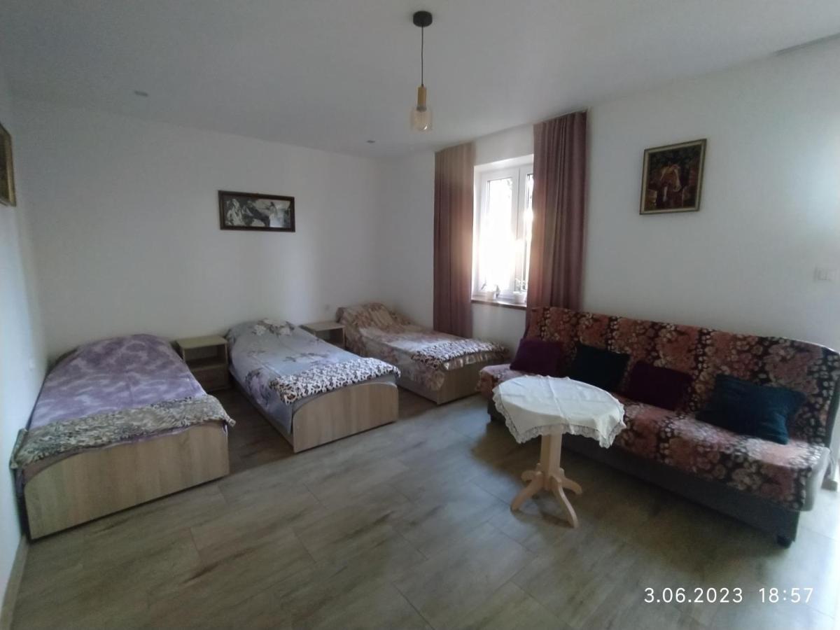 Dolistowka Apartamenty, Pole Namiotowe, Balia Z Jacuzzi, Ogrod Warzywny Dla Gosci, Plac Zabaw Dla Dzieci Goniadz Ngoại thất bức ảnh